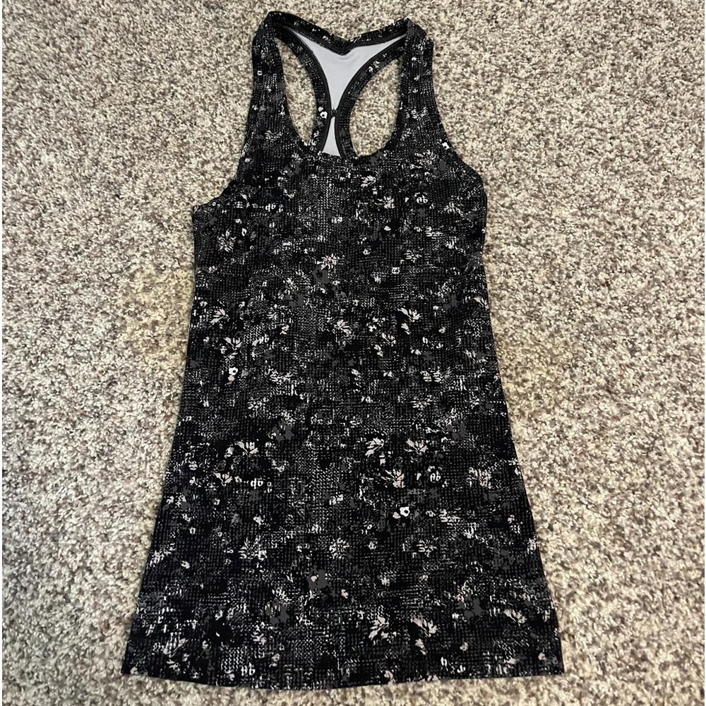 Black Lululemon Tank